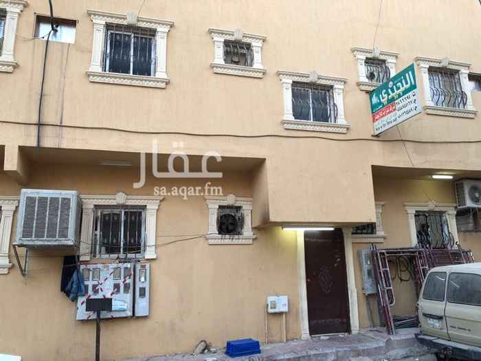 1144720 عماره يوجد بها ١٨ شقة موثثة، كل شقة عبارة عن غرفة و حمام
موجرة بالكامل لموسسة بعقد سنوي قيمته ٨٥ الف ريال يدفع على دفعتين متساويه