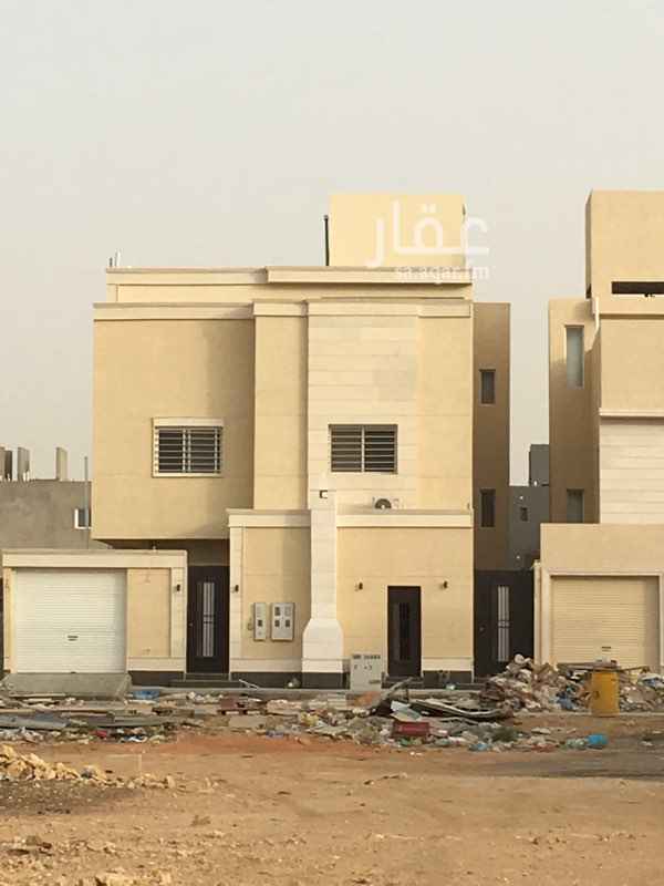 1559196 شقة في الدور الثاني في فيلا سكنيه بحي الامانه
مكونات الشقة:
مجلس + دورة مياه + صاله + ٢ غرفه + دورة مياه + سطح صغير
الشقة جديدة
