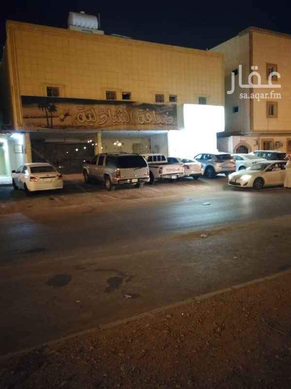 1477953 عماره سكنيه تجاريه - حي اليرموك - دورين ونص
نظام استيديو - عدد ١١ استديو تتكون من غرفه وجلسه وحمام واوفيس
وشقتين تتكون من ٣ غرف بحمامين .
كذلك محلين تجاريه مساحة كل محل ٣٠ م .
السعر ١٨٥٠٠٠ بدون المحلات