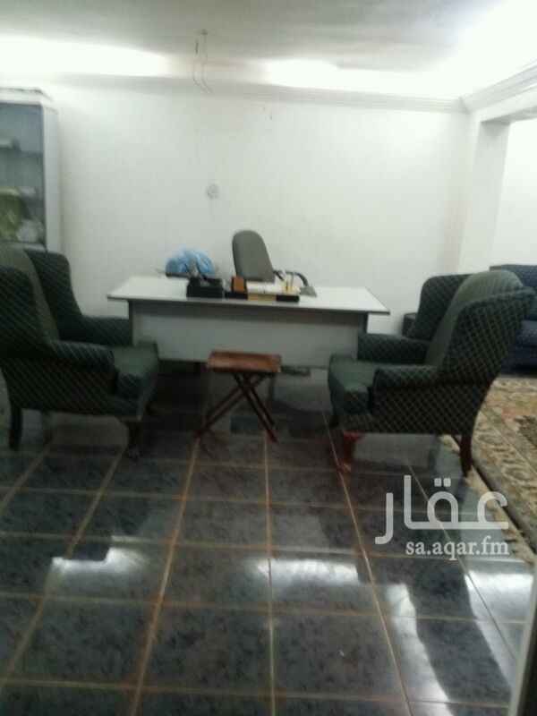 1253720 مكتب للإيجار قريب من جميع الخدمات بحي الرصيفة مقابل كبري الإسكان على الطريق الدائري الثالث بالقرب من محطة القطار خلف برج الشريف مجمع المها الطبي .
في الدور الارضي مساحه 54 م2 مجهز يوجد به عدد 2 تكيف ومكتب بسكرتاريه ومكتبه وطقم كنباستقبال .
كما ينفع تقسيمه او تعديله لأي نشاط .
بمبلغ 16000 ستة عشر الف ريال .
مباشر / 0555503116