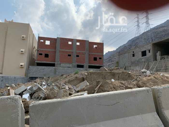1295374 ارض للبيع مساحتها 500 م
بمكة المكرمة حي الشرايع بمخطط رقم (11) داخل حد الحرم
للتواصل. رقم 0555511079
