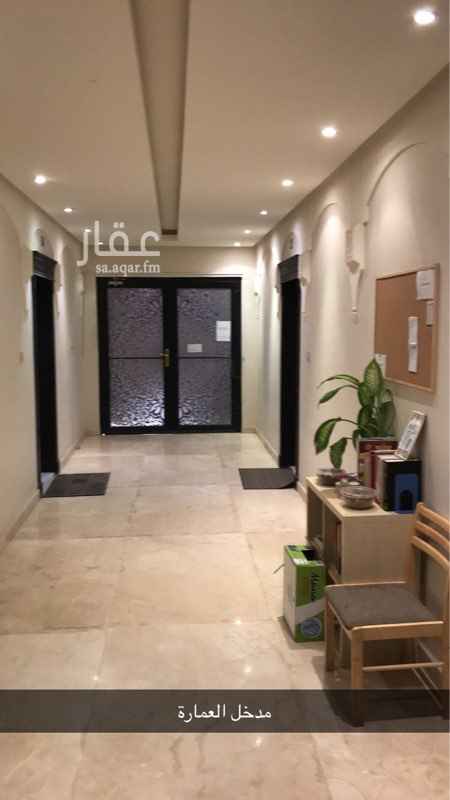 1551458 شقة في حي الياسمين على شارع القادسية ..
🔷 مواصفات الشقة :-
الدور الثاني - مصعد + درج + حارس
١- مجلس
٢- صاله
٣- غرفة نوم ماستر
٤ غرفتين نوم
٥- مطبخ
٦- عدد ٣ دورات مياه .