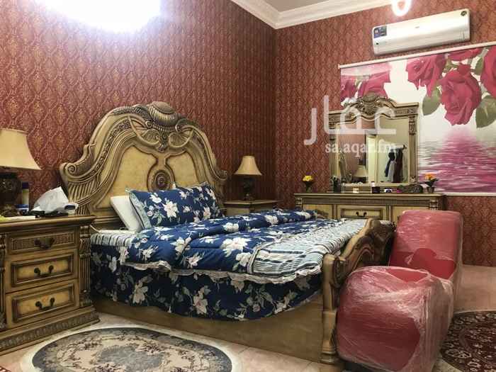 1112615 الاجار في الصيف فقط بشهر الطايف الحوية قريب الجامعة حي راقي ومميز
وموقع جميل. 3 غرف نوم. ومجلس ومقلط ومطبخ وثلاث حمامات ومسبح
وحوش كبير جدا مزروع الموقع شارع الستين مع تقاطع
طريق السل