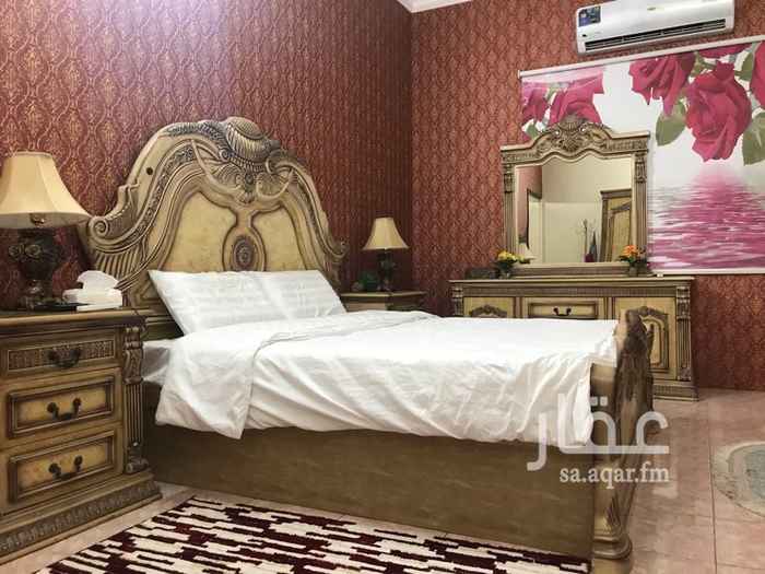 1578295 للاجار في الصيف اسبوعي او شهري /الحي هادي وراقي جدا جدا ومميز. ثلاث غرف نوم ومجلس وصالة طعام. وصاله كبيرة جدا ومدخلين
وحوش كبيررررر مزروع ورد. ومسبح. للاجار اليومي الأسبوعي الشهري