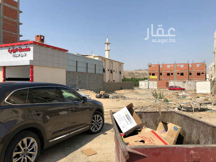 1390362 أرضين داخلة ببعض فضاءتجارية 1200 م على شارع عام 100 في مخطط السلولي مكةبعد الكعكية عالخط السريع قبل المحطة الكبيرة حق كيلو10بجواربقالةالحرمين ومغسلة الرؤية للسيارات الارض بينهم تنفع للمستثمرين كايجار لفتح دكاكين او مركز كبير اومعرض عالشارع العام واجهتين التواصل 0555534314بويوسف اللوكشن غيرصحيح