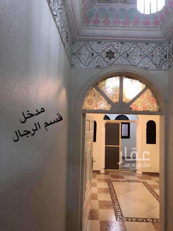 1672013 دور فاخر للايجار مع ملحق (بحي السامر) موقع مميز بجوار جميع الخدمات
دور كبير يتكون من ٧ غرف كبار وصاله كبيره ومطبخ و٥ حمامات اكرمكم الله، تفصيل جميل ورائع ونادر، يعتبر الدور الاول فوق الارضي
وشقة في الملحق تتكون من ٣ غرف وصاله ومطبخ وحمام اكرمكم الله، الشقه مع السطح
الدور والشقه بمدخل خاص وحوش خاص بها
الايجار 60 الف دفعتين،، علماً انه كان مؤجر ب70 الف
الرجاء مراعاة وقت الاتصال،،، وشكراً
جوال
0555537034
0531083155