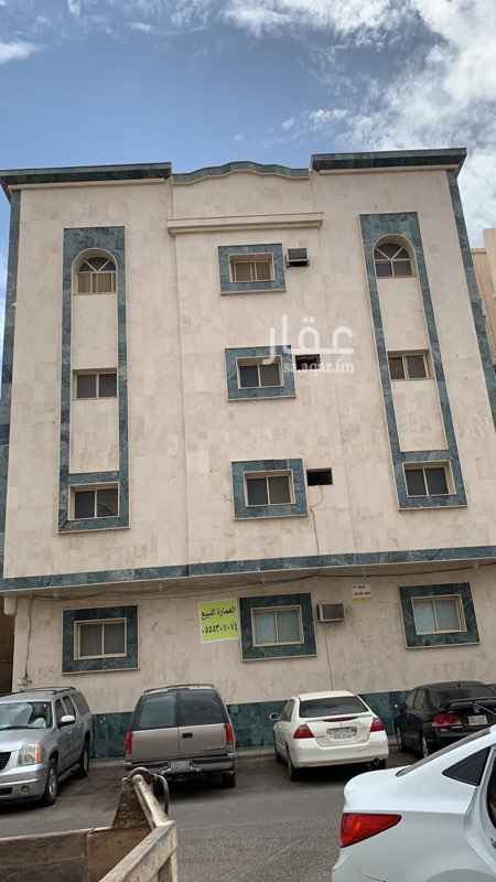 1692141 شقة ثلاث غرف وصالة وثلاث حمامات ومطبخ
الشقق مجددة من بويات وسيراميك وسباكك وكهرباء
✔️يوجد غاز مركزي
✔️يوجد مصعد
⛔️ لايوجد مطبخ راكب
⛔️ لايوجد مكيفات