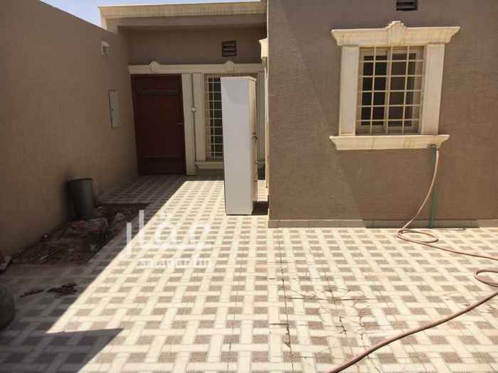 1694891 استراحة شباب للايجار الشهري حي النرجس
مدخل سيارة + مجلس + مطبخ + دورة مياه
مطبخ مكيفات جاهزة ؛ السعر ٢٦٠٠ ريال شامل الموية والكهرباء ؛ للاستفسار مكتب البراك للعقارات جوال 0559393694