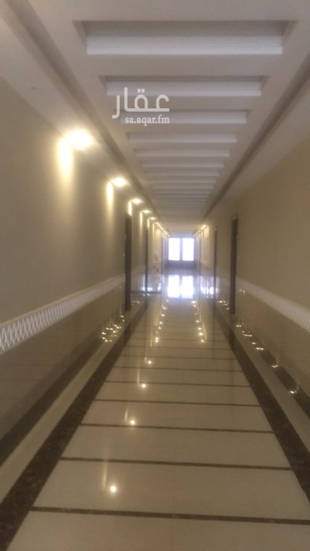 1669667 للبيع شقة بحي الياسمين مساحتها ٢٢٩ م
مكونه من مجلس وصالتين واربع غرف نوم وسطح خارجي
ملاحظة : يوجد شقق اخرى بمساحات متفرقه متاحة في العماره
مجموعة المغامس العقارية