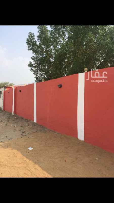 1694824 استراحه للبيع قبل كوبري شرايع النخل في الخط الطالع في يمينك خلفها مسجد وجنبها عماره دورين مكونه من غرفتين ومطبخ وحوش صكها على الشهود في المحكمه انتهيت من جميع الدواير. على السوم.