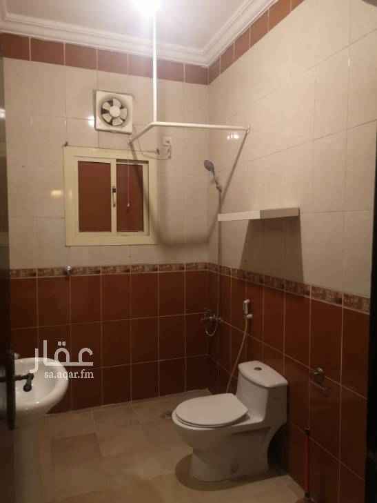 1638106 شقه في الدور الثاني ٧ غرف + غرفه خادمه و٥ حمامات وصاله
مساحه الشقه والغرف جدا كبيره متوفر دش مركزي وغاز مركزي ومويه وصرف صحي وكاميرات مراقبه وموقف خاص الايجار ٣٦٠٠٠ في السنه على دفعتين التواصل على الرقم 0540444037