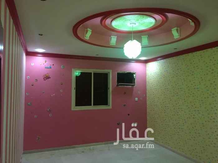 1541104 شقه للايجار بحي الكوثر بجده(الحمدانيه) مكونه من 4غرف وصاله واسعه و3 دورات مياه ومطبخ مدخلين تشطيب ديلوكس
للايجار على ان يكون موظف حكومي
جوال الاستفسار 0504693437 ابو زيد