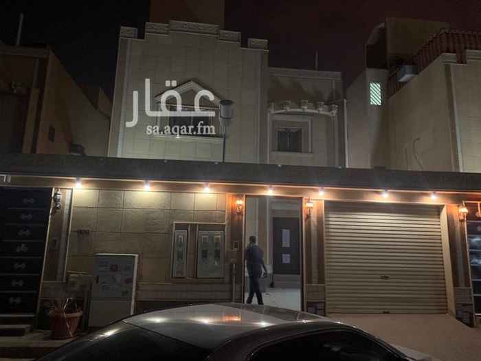 1700270 للايجار فيلا دور +دور+ شقة نظيفة،
1- الدور لارض حوش مدخل سيارة،
مجلس رجال + مقلط + دورة مياه،
مجلس نساء + صاله ، مطبخ مستودع
3 غرف نوم ، غرفه ماستر روم مكيفات اسبلت راكبه
ومطبخ راكب ،
2 - الدور الثاني نفس الدور الارض ،
3 - الشقة مدخل واحد ثلاث غرف وصاله
فتحات التكييف شباك لشقة غير راكب
الموقع : المونسية شارع 15 غربي على مرفق صغير مسجد، السعر قابل لتفاوض في حالت الدفع كاش