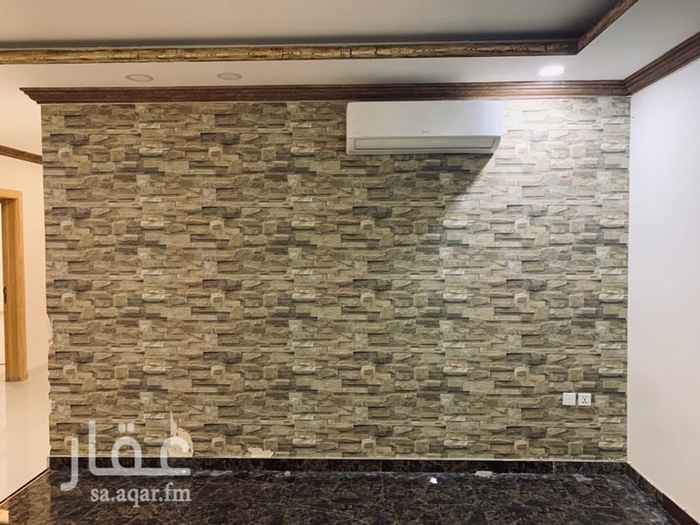 1703801 دور علوي نظيف للايجار
5 غرفه واسعه غرفة بحمام رئسية مستر روم
فتحات التكييف وسبلت 2 مكيف راكب
صاله واسعه عداد كهرباء مستقل
3 دورات مياه
الموقع : المونسية الغربية
السعر قابل التفاوض في حالت الدفع كاش