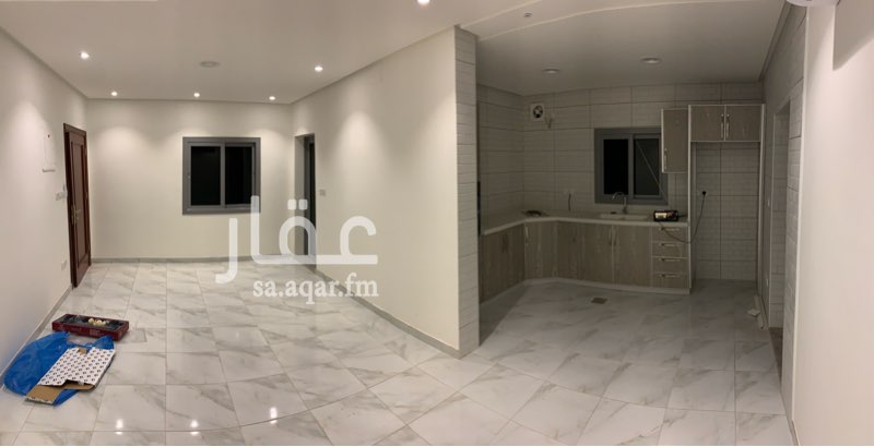1693481 Roof Studio Apartment for rent, it includes 1 room with kitchen, 1 Bathroom and the roof (For two
people only)
Location Al-Salamah District 2, Heraa Street, Al-
bayluni Street Behind Dania Center
Final price is 19000 per year including water and
electricity services
Payment is prepaid yearly or every six months, i don’t accept monthly payments