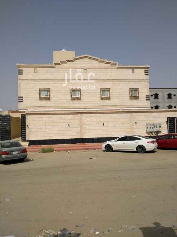 1685713 شقق عزاب غرفتين وصالة وحمام ومطبخ بدون دواليب شامل الكهرباء والماء ايجار شهري ١٦٠٠ ريال
تقع امام مسجد الرحمة مباشرة
عدد السكان للشقة شخصين فقط والاستخدام للسكن وليس للجمعات والسهر
عقد الايجار الكتروني ابشر
تامين ٥٠٠ ريال مقدم