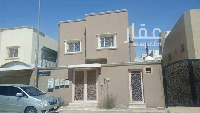 1481508 فله في حي الاندلس
مكونه من
الدور الارضي : مجلس ومقلط وصالة ومطبخ راكب وحمامين
الدور الاول : غرفة نوم رئيسية مع غرفة جلوس تابعةلغرفة النوم مع الحمام وغرفة نوم مع الحمام و غرفتين بينهم حمام المجموع خمسة غرف وثلاث حمامات في الدور الاول .
السطوح : غرفة شغالة مع حمام ومجهز لها مكان للغسالات
البدروم : على كامل الفلة وفيها غرفتين وصاله وحمام ومطبخ
ويوجد موقف للسيارة و غرفة للسائق