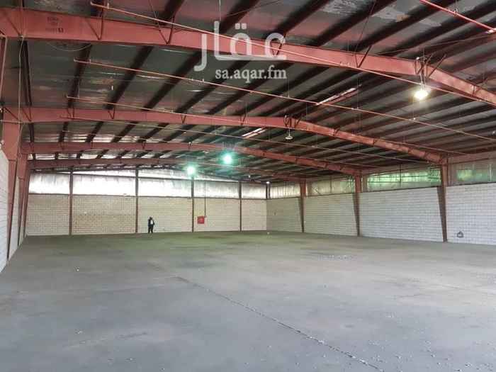 1290128 مستودع للبيع بصك شرعي في جنوب جدة مخطط باقدو 1 المساحة 30 في 50 =1500م
على شارع واحد جنوبي المتر ب 1100 ريال