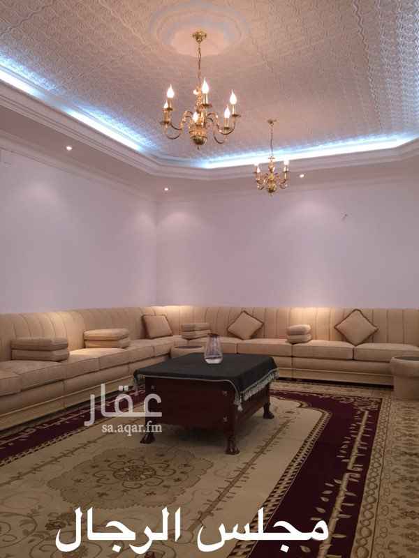 980857 دور موثث اثاث راقي استقلاليه تامه لم يسبق وان عرض للايجار الدورخاص بحوش اربع واجهات ومستودع داخل الحوش ومستور من جميع الجهات مكون من مجلس رجال ومقلط ومجلس نساء وثلاث غرف نوم وصاله جلوس وثلاث دورات مياه ومستودع امام المطبخ ومطبخ متكامل الايجار سنوي فما فوق وسنويا 36000 تدفع حسب تعليمات العقار وان تكون العائله قليله جدا لكون الدور خاص واذا كان المستاجر صيفيه فقط له سعر خاص علي ان يستاجره طوال السنه ويتواجد وقت الصيفيه فقط مع مراعات وقت الاتصال من 12 ظهرا الي10 م.