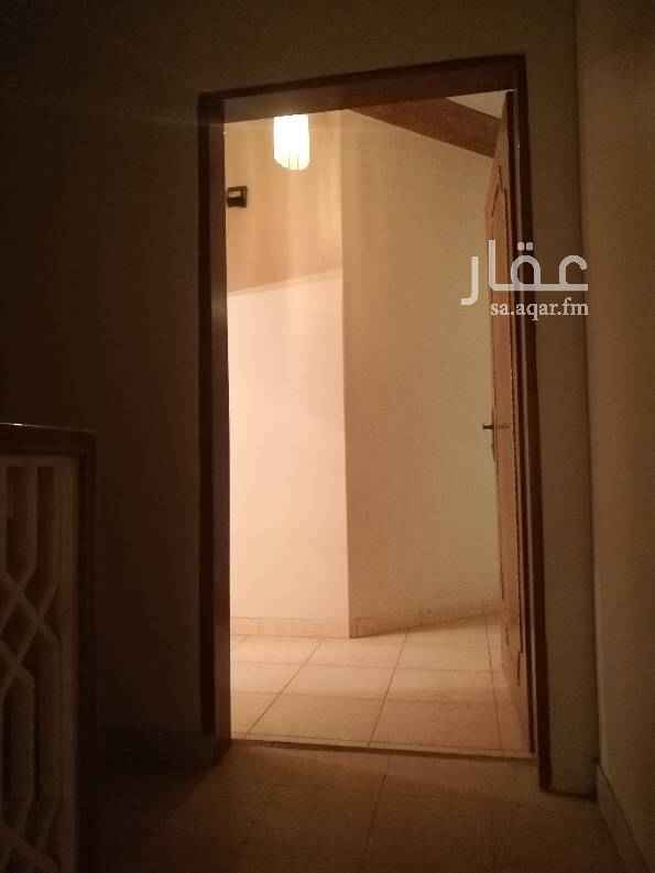 1554231 دور علوي موقع ممتاز بالقرب من مجمع مدارس للمفاهمة 0536222759 / 0503466604