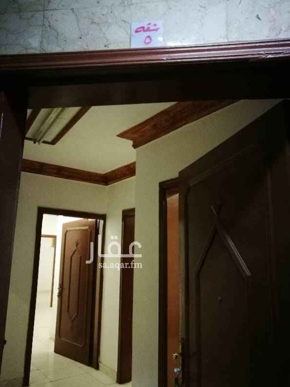 1762288 شقة للايجار تتكون من 4 وصالة للمفاهمة 0536222759/0555736810