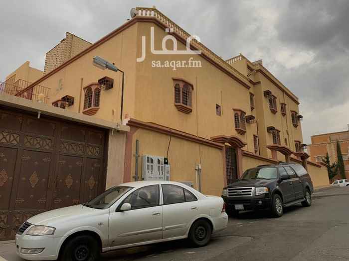 1568020 عمارة للايجار ثلاثة ادوار بحي المروج بأبها، يفصلها بُلك واحد فقط عن طريق ابوهريرة، يوجد بها نظام اطفاء الحريق ومخارج طوارئ تصلح دائرة حكومية او مدرسة خاصة أو مؤسسة .. الخ...
شارع ٢٠ شمالي
شارع ١٥ شرقي