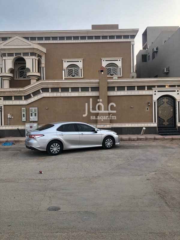 1685403 شقة لليجار اربعة غرف وصالة.مساحة البيت ٦٥٠ الشارع ٢٠