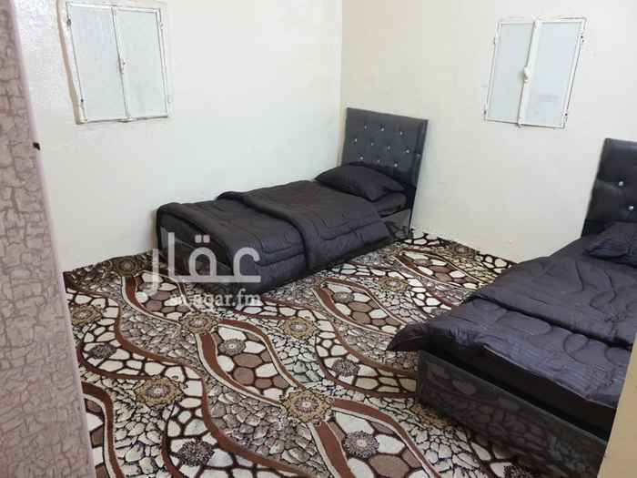 1527579 فله بحوش محيط
يمكن الايجار الشهري لرمضان كاملا٥٠٠٠ريال
يوجد جلسه خارجيه
وسط منطقة شجيرات وطبيعه
المكان طريق السوده /تيهان
بالقرب من مطل عقبة الصماء