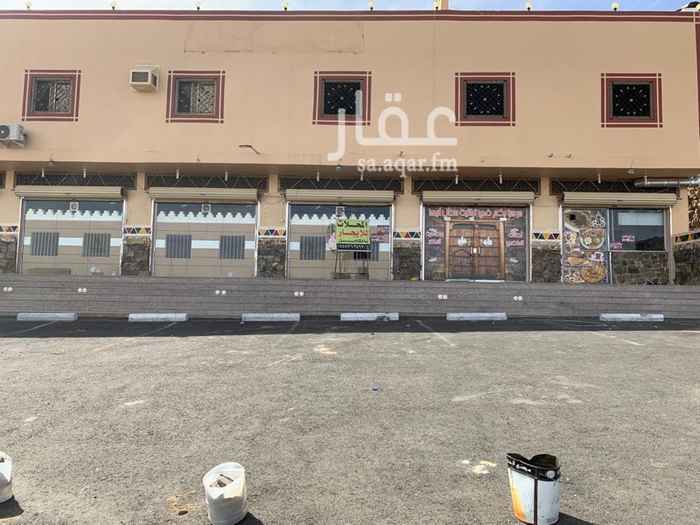 1272584 محلات تجاريه للإيجار مناسبه أن تكون مهيلة وسبق ان تم تشغيلها مهيله يوجد بها ١١ جلسة تم إخلاء المحلات لعدم التفرغ لها تتميز بموقع مناسب ومطل والحي يحتاج لهذا النوع من النشاط
يوجد خزان خاص وعداد كهرباء خاص للتواصل
مكتب عمارات أبها للتطوير والاستثمار العقاري
٠٥٥٥٧٦٣٤٩٧