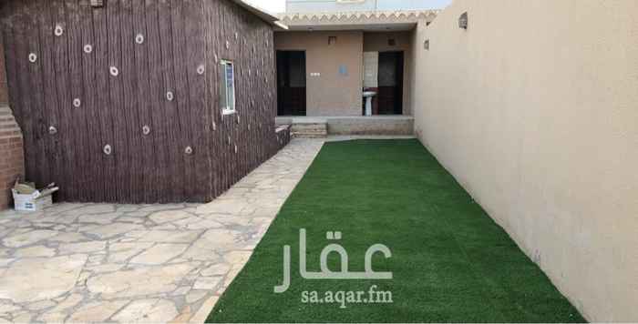 1462399 ايجار سنوي على دفعتين الكهرباء والماء على المالك
الإيجار 35000 ريال ويمكن التفاهم مع المالك على الإيجار