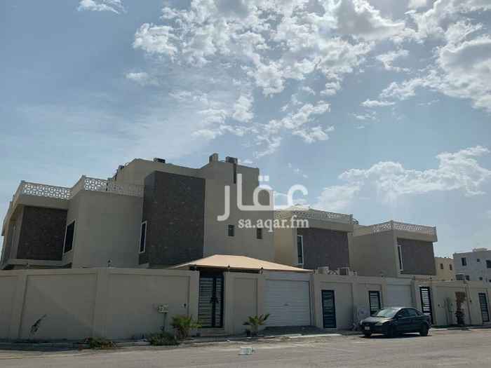 1474506 للإيجار فلل بالعزيزية بحيرة النورس
تتكون من :- الأرضي مجلس ومقلط وصالة ومطبخ و3حمام ( الله يكرمكم )وحوش وكراج وغرفة سواق وحوض سباحة
الأول :- 4 غرف نوم وصالة و3 حمامات (اكرمكم الله )
الملحق غرفة وصالة وغرفة غسيل وحمام(الله يكرمكم)
البيت مكيف بالكامل
الفيلا الزاوية الإيجار :- 75,000 ريال
الفيلا البطن الإيجار :- 65,000 ريال
للتواصل أبو محمد 0555788829