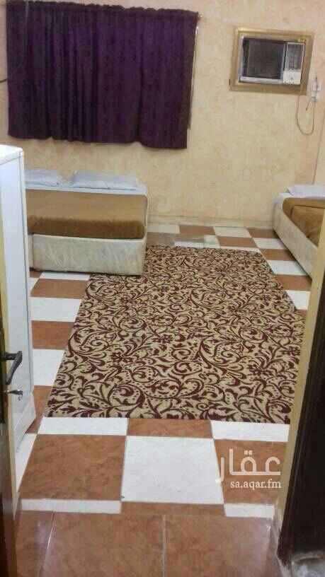 1399856 يوجد لدينا غرف لايجار شهري غرفه وغرفتين واربع غرف خروج حج تواصل 0555793812العزيزيه شماليه خلف البنك اهلي