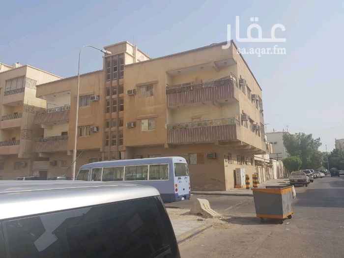 1391380 عمر العمارة : ٣٥ سنة .
البناء ماشاء الله قوي وتحتاج الى بعض الصيانة الخارجية .
المساحة : ٣٤٨م
العمارة على شارعين غربية شمالية .
عدد الشقق: ١٢
كل شقة غرفتين وصالة ومطبخ وحمام واحد
لايوجد مصعد
الدخل السنوي : ١٥٥٠٠٠
مسموح البناء الان من البلدية دور مواقف + ٤ ادوار + ملحق لراغب في الهدم وبناء جديد
والحي يتوجه للبناء الجديد
٤ ادوار
مطلوب : ١.٥٥٠.٠٠٠ مليون وخمسمائة وخمسون الف .
للاستفسار / ابو عبد الله واتساب فقط .
٠٥٥٥٨٢٤٧٥٥