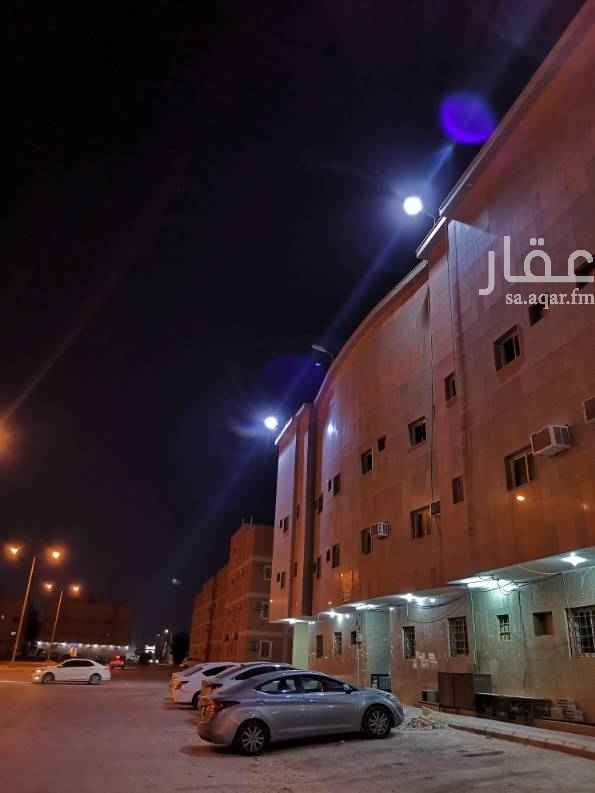 1703813 شقق عزاب 3 غرف ودورة مياه
الايجار 18 الف قابل للتفاوض
