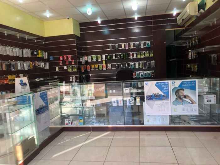 1244456 محل جوالات للتقبيل الموقع العزيزية شارع الاربعين (عمرو بن عوف)
المحتويات :
مكيف مركزي
باترينات (طاولات) العدد 4
ديكور كامل
لوحة للمحل من شركة زين (عليها عموله 300 ريال شهرياً)
بضاعه تقدر ب9000
الاجار 27 الف
مدفوع حق شهرين الى 30/4
المساحة 60 م2
4 كميرات + شاشة 32 بوصه
الرخصه سارية المفعول
واجهتين موقع مميز
للاستفسار / ٠٥٥٥٨٢٩٠٠٧