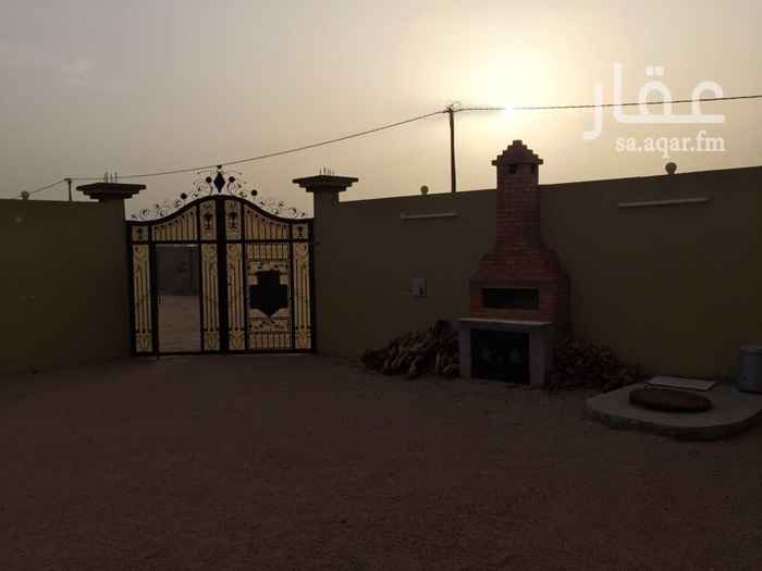 1266372 استراحة للبيع بالعرفاء حي الجوادا شمال الطايف قريبة من الخدمات خلف تموينات البيان بصك شرعي شارع ازفلت
المساحة ١٠٠٠م على شارعين تتكون من مجلس رجال كبير ومقلط مشب ومطبخ خدمة للرجال مع دورتين مياة وحوش كبير للرجال ومدخل للسيارة وقسم النساء مجلس نساء كبير وصالة ومطبخ و٣ غرف و٣ دورات مياة وحوش للنساء مؤثثة بالكامل للتواصل واتساب ٠٥٥٥٨٣٨٨٨٤ والله ولي التوفيق.