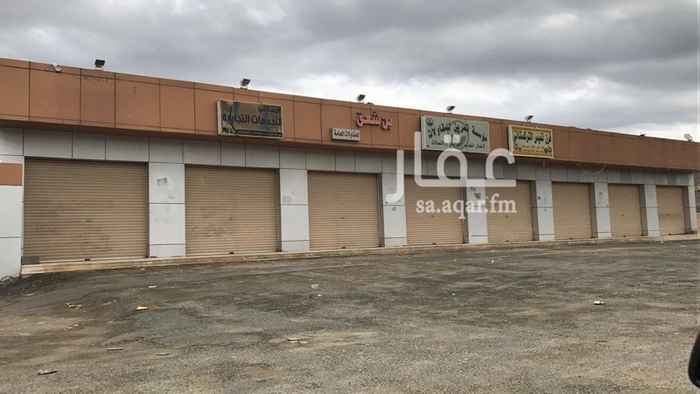 1482831 ٨ محلات وخلفها ٥ غرف بمنافعها ٣ دورات مياه و مطبخ
مجهزه بالكامل وللإجار بالكامل او جزيئ السعر ١٠٠ الف قابل للتفاوض
كانت موجره سابقاً ب ١٤٦٠٠٠ من يرغب با إستجار الموقع بالكامل له فتره ****سماح ***مجزييييه ومغرييه للتواصل فهد العتيبي
٠٥٥٥٥٠٨٥٩٥..،٠٥٥٥٨٥٠٤٣٣