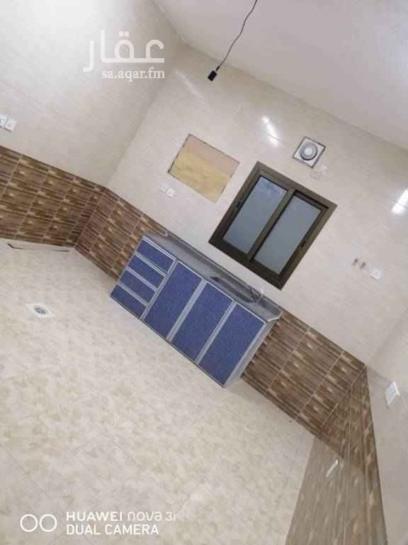 1504764 شقه دور اول بضاحية الملك فهد بالدمام
مجلس
مقلط
صاله
غرفتين نوم
مطبخ
٣ دورات مياه