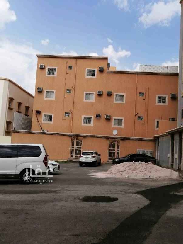 1747967 عباره عن شقة خمس غرف وصاله ومدخل رجال مستقل ومدخل نساء مستقل ومستودع خاص ومطبخ وحوش مستقل برحه اسفلت مواقف امام الباب غاز مجانا الماء مجانا خلف الغرف مساحاتها كبيره الشقه على مساحه 343متر جنوب سجن ابها موقع مميز
