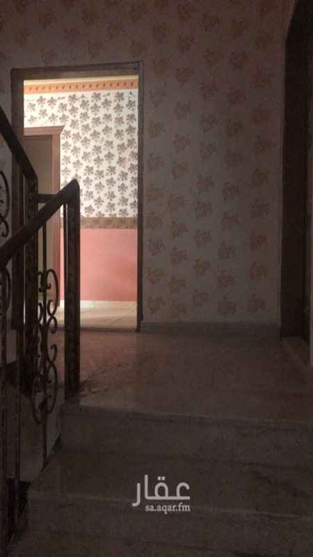 1757493 عداد كهرباء مشترك. الشقة في فيلا . حي المونيسية