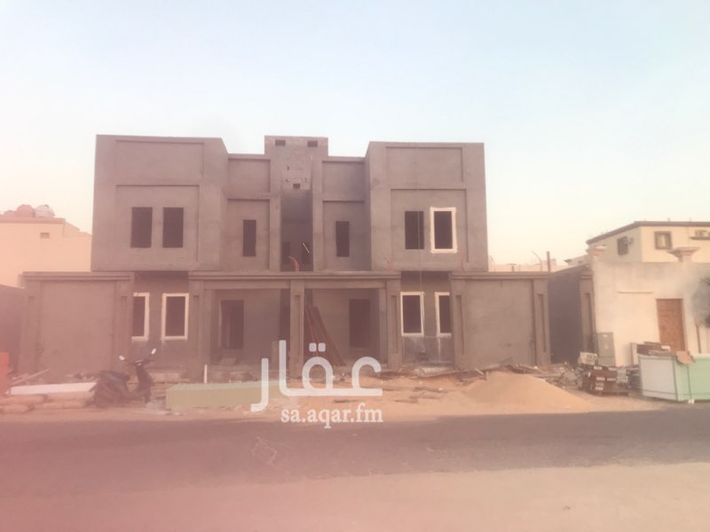 1628068 فلا مساحة 300 منفصل متصل السعر 980000