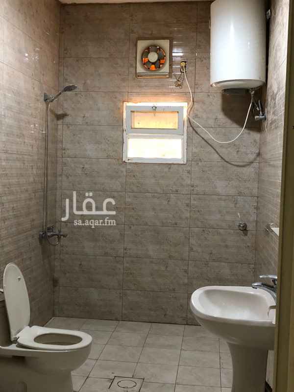 1647192 العقار بحالة جيده تم ترميمه بكامل
الموقع قريب جدا من مجمع تجاري متكامل ومسجد وقريب من المدرسة
خمسه غرف +صالة
المطبخ تم تركيبة
يوجد ٣مكيفات تم تركيبها
منور ينفع يكون مستودع
جميع الاناره تم تغيره الى lED موفر للطاقة
الدفع كل ٦شهور فقط غير قابل للنقاش