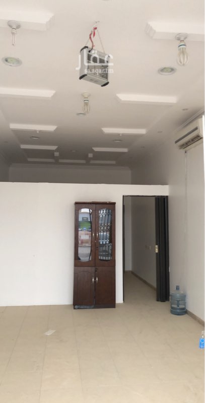 1642028 محل للايجار
في العارض شمالر الرياض
على طريق الملك عبدالعزيز شمال القوات
ب٢١ الف دفعتين
