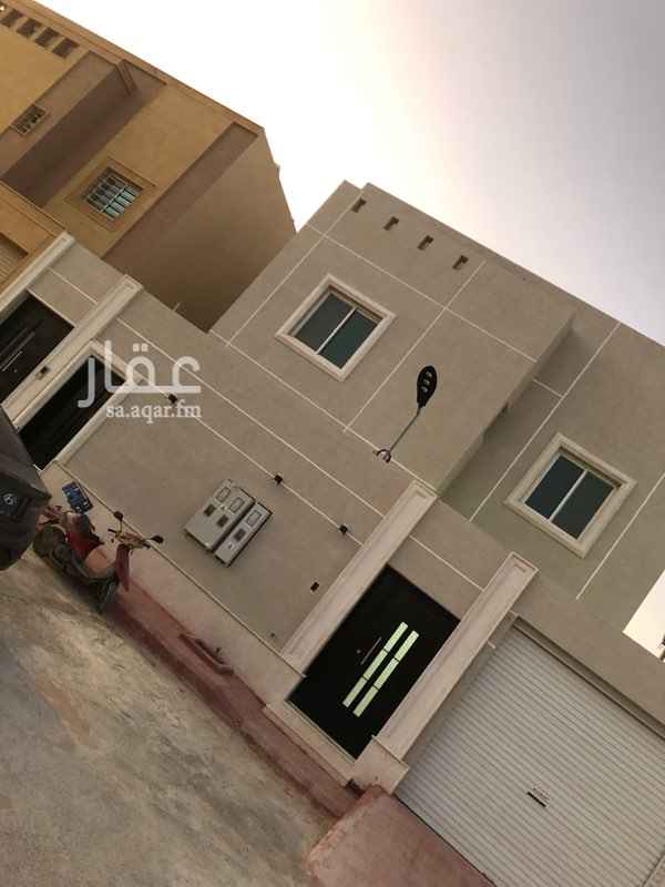 1760482 فيلا بمخطط الامراء شمال الرياض
العرض مباشر