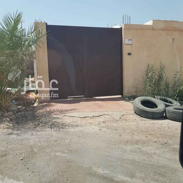 1696881 سكن عماله
اربع غرف ومطبخين و دورتين مياه وحوش
الدفع كل ست اشهور او سنة