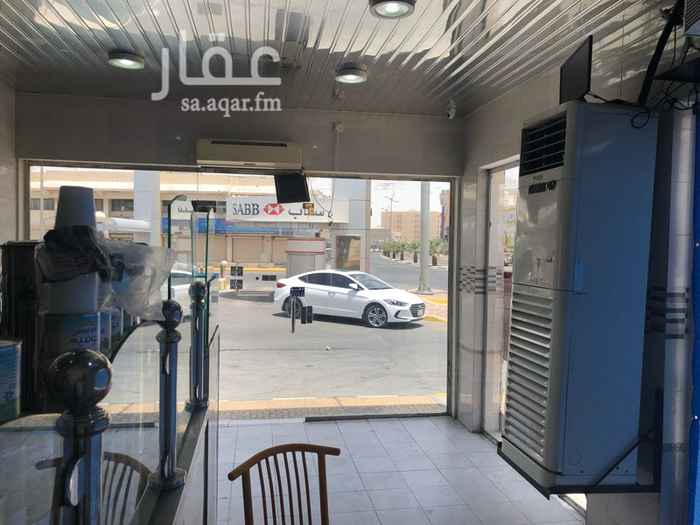 1577864 للبيع كافيتريا كاملة التجهيز دوار العثيم مول ومدخل الشرطة والمرور موقع استراتيجي مدخولها ماشاء الله ممتاز وسبب البيع الحاجة الماسة لسيولة نقدية والتفرغ لتشغيل مصنع زجاج