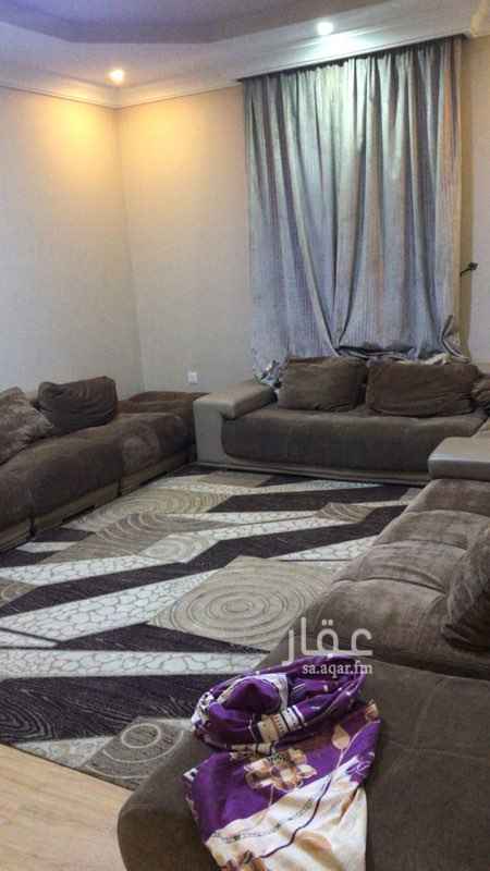 1762375 شقة بالدور الثاني مؤثثة بالكامل موقع مميز والايجار بالشهر