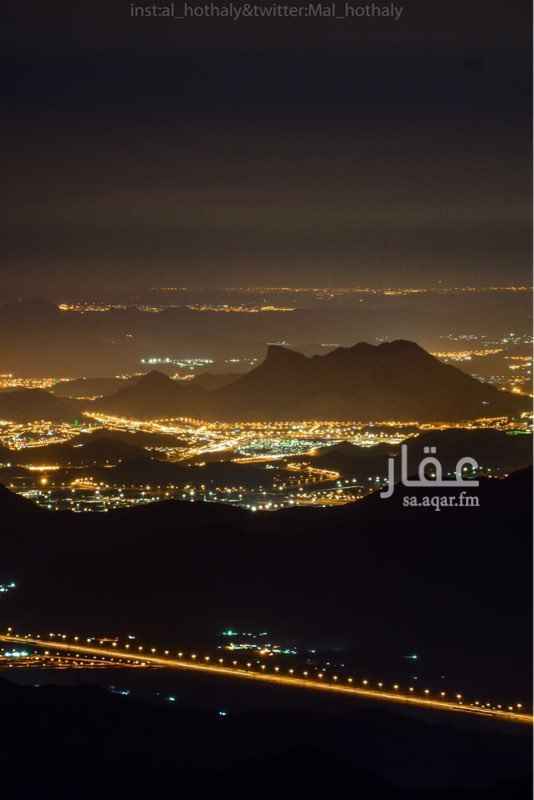 1522637 فرصة للاستثمار وايضاً لقضاء الاجازة والسكن ايضاً
المساحه خمس الاف وخمس ميه على الشارع الرئيسي العام بمنطقه الهدى التجاري الأول ضهيرتها مساحتها ثلاثه الاف امتداد الأرض على الشارع الرئيسي كل وحده بصك الحالها صك سكني موقع مميز
السعرمنافس بالمنطقة بنسبه لمثيلاتها سعر المتر اقل شي سكني تجاري وامتدادها ممتاز على الشارع الرئيسي العام بمنطقه الهدا بسنتر تعتبر .
((مباشر يمنع الوسطاء)). موقعها على الخريطة غير دقيق