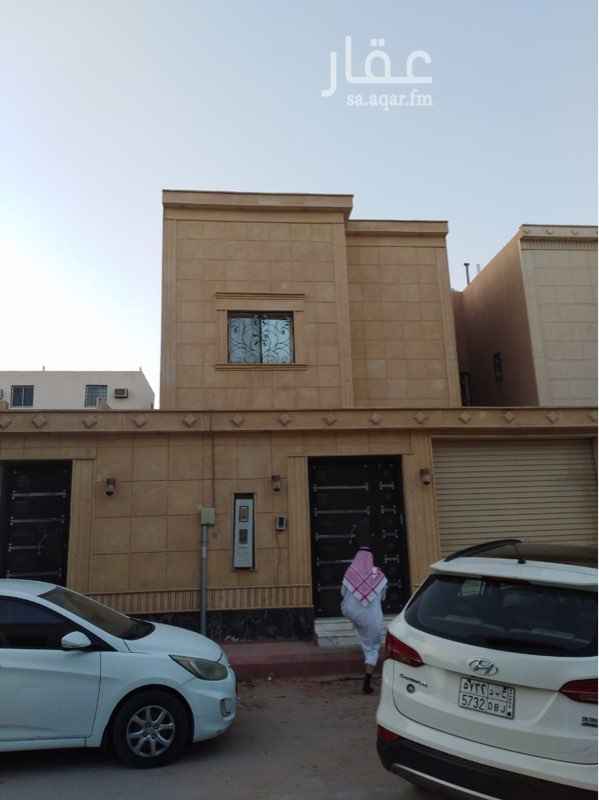1750284 للايجار فيلا درج داخلي متلاصقه
مربع ٣٠
المساحه٢٥٠
خلف مطعم نوره
مجلس ومقلط وصاله كبيره
فوق اربع غرف وصاله
السطح غرفتين وحمام وغرفه غسيل وسطح
السعر ٥٠قابل للتفاوض
التواصل عن طريق الواتس اب