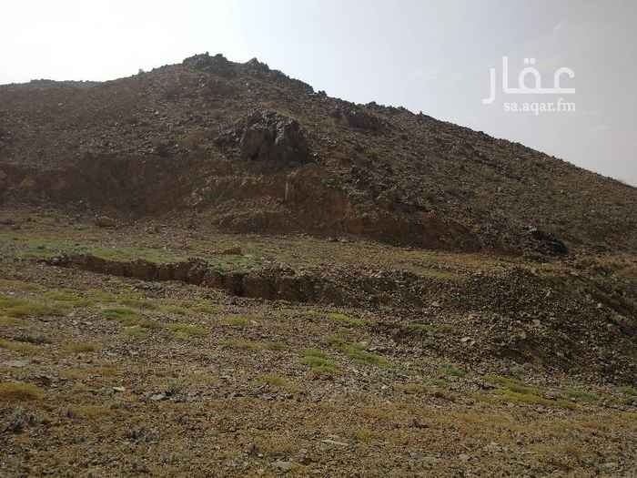 1365487 ارض جبليه مدركله وقريب منها الكهرباء وبيجي خط سريع قريب منها الخط اللي جاي من ابو جعاله للبيع او للايجار